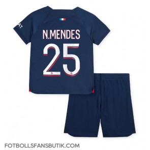 Paris Saint-Germain Nuno Mendes #25 Replika Hemmatröja Barn 2023-24 Kortärmad (+ Korta byxor)